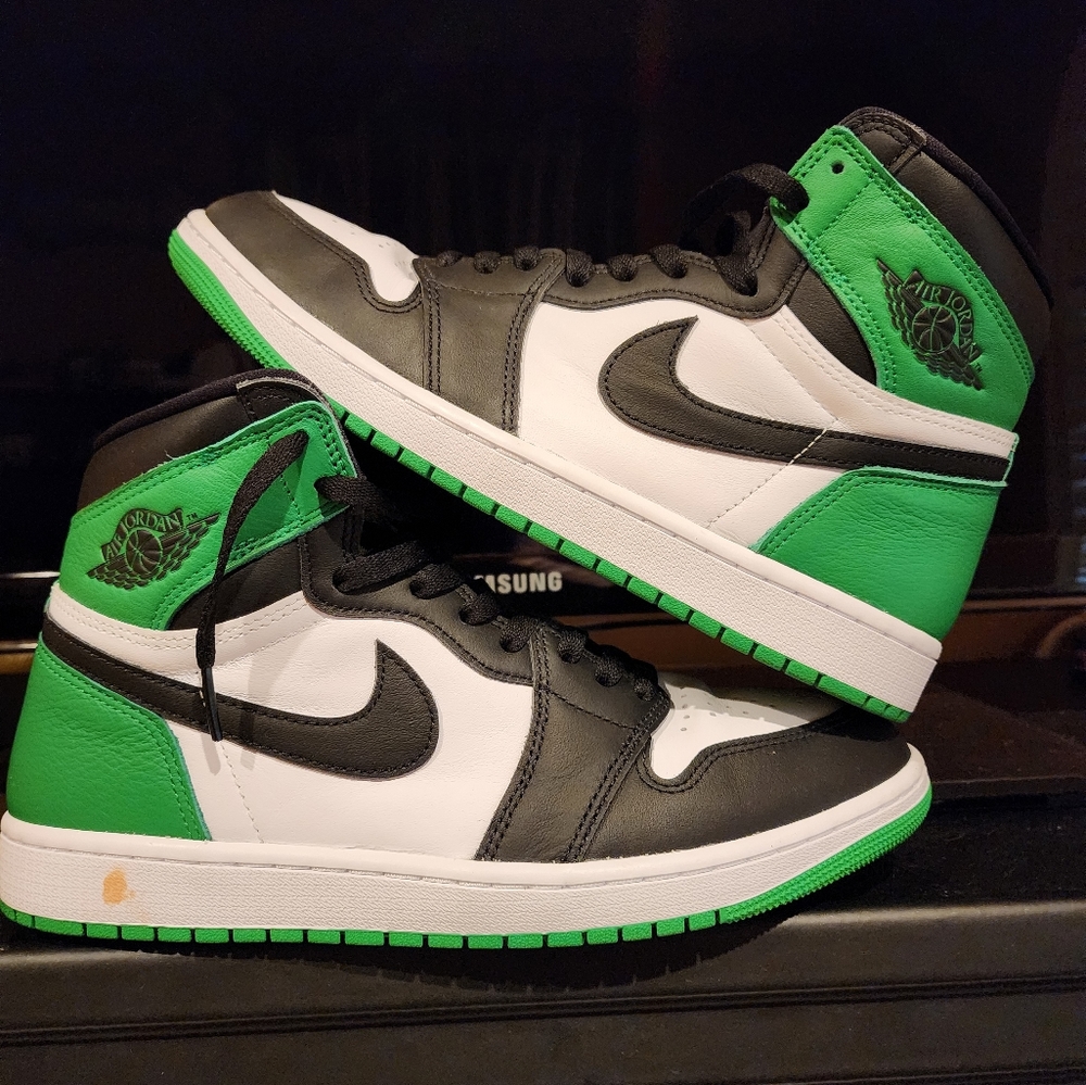 Nike air jordan 1 high 'green strike'
